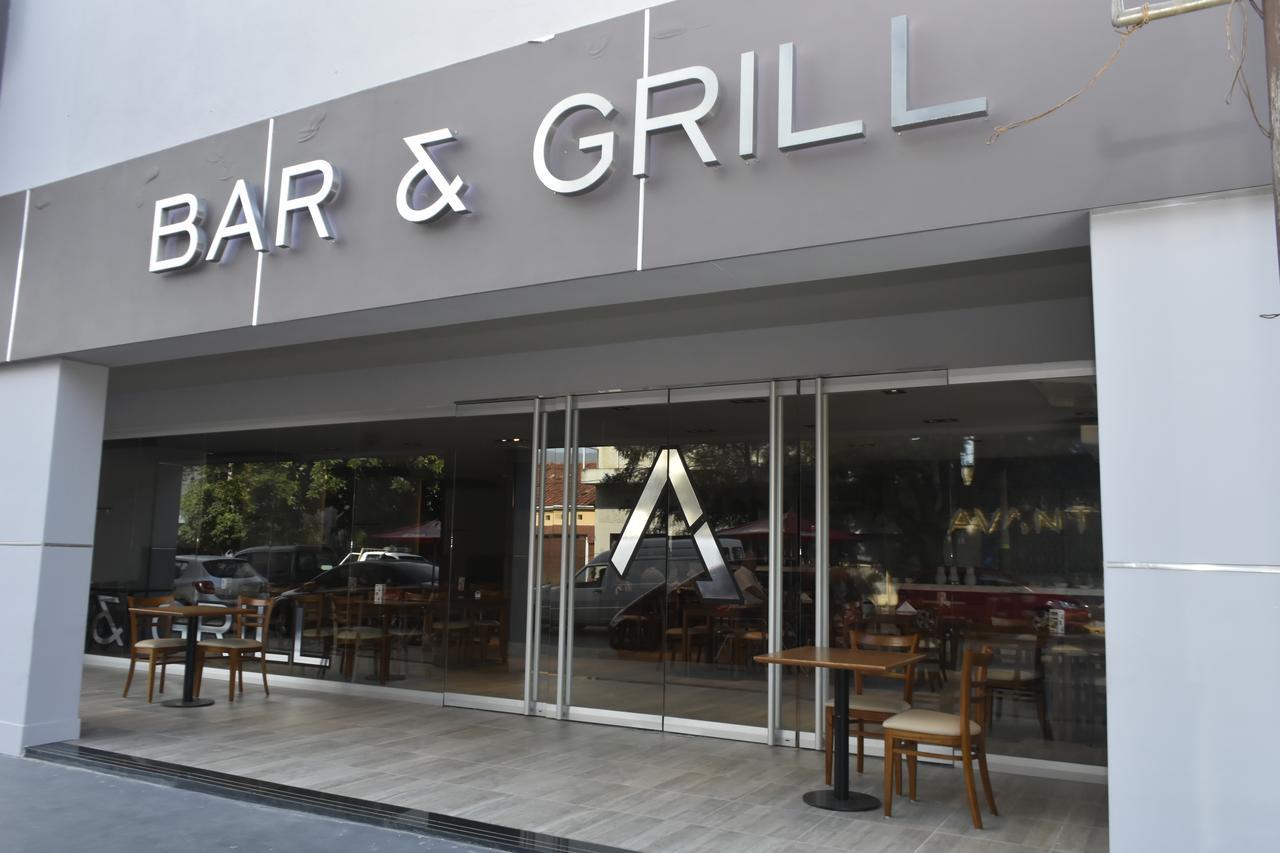 Avant Park Hotel La Rioja Exterior photo